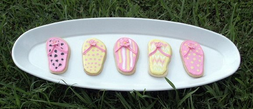flip-flop-decorated-sugar-cookies