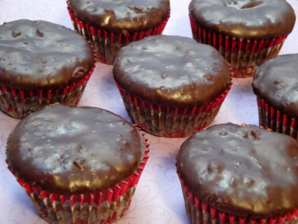 triple-chocolate-cupcakes